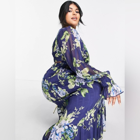 ASOS DESIGN Curve floral, navy midi dress - Picture 3 of 4